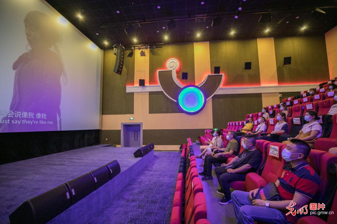 蜂鸟影院电视剧_蜂鸟影院手机免费观看_影院观看免费蜂鸟手机视频