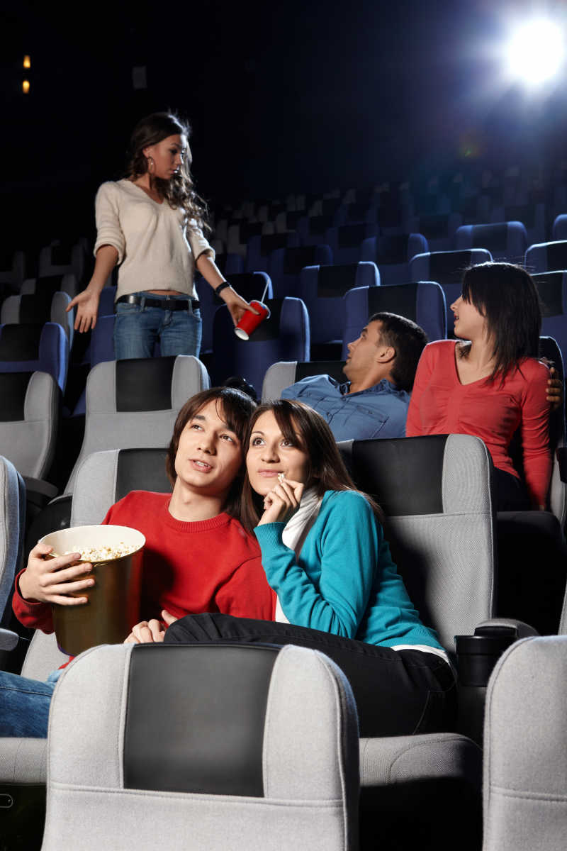 蜂鸟影院电视剧_影院观看免费蜂鸟手机视频_蜂鸟影院手机免费观看