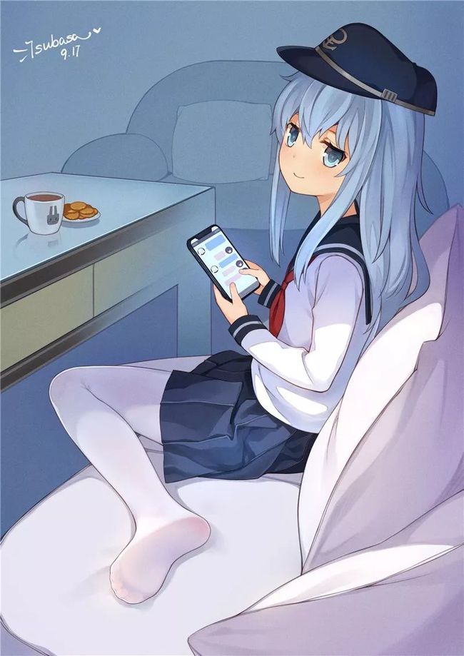 动漫白丝袜小女孩图片_白丝袜动漫美女动画_可爱美女白及膝丝袜