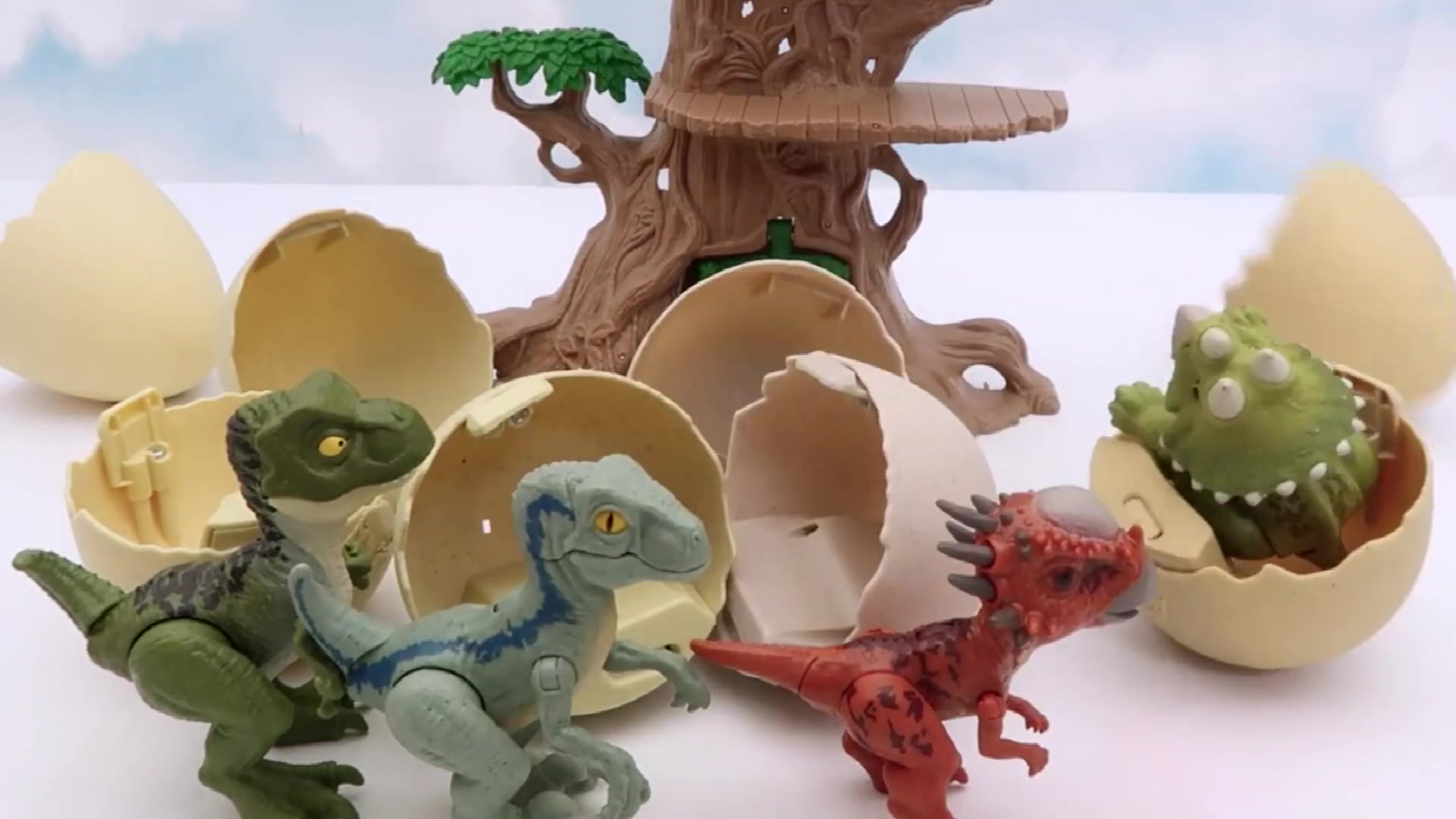 探索侏罗纪世界,下载超级好玩的手游(图4) 安卓版侏罗纪公园游戏_《侏罗纪公园》手游_侏罗纪公园手游下载