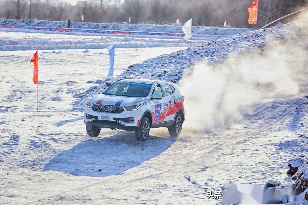 下雪的手机游戏_下雪的手机游戏_下雪的手机游戏