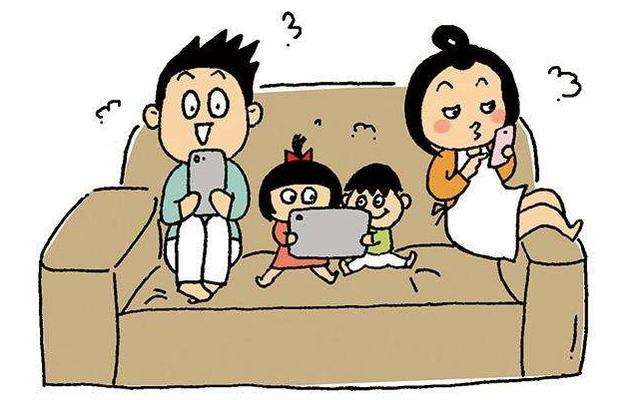 玩手机打游戏的一天说说-手机控达人,每天都与手机不离不弃(图3) 玩手机打游戏的一天说说_手机玩一天游戏会对手机不好吗_说说一天玩打手机游戏的心情