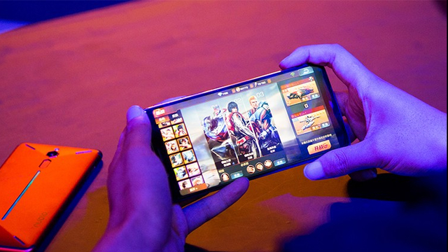 索尼爱立信psp游戏手机游戏-索尼爱立信PSP游戏手机:销售员亲测,畅玩新宠(图4) 索尼爱立信z1i游戏_索尼爱立信psp游戏手机游戏_索尼爱立信游戏手机