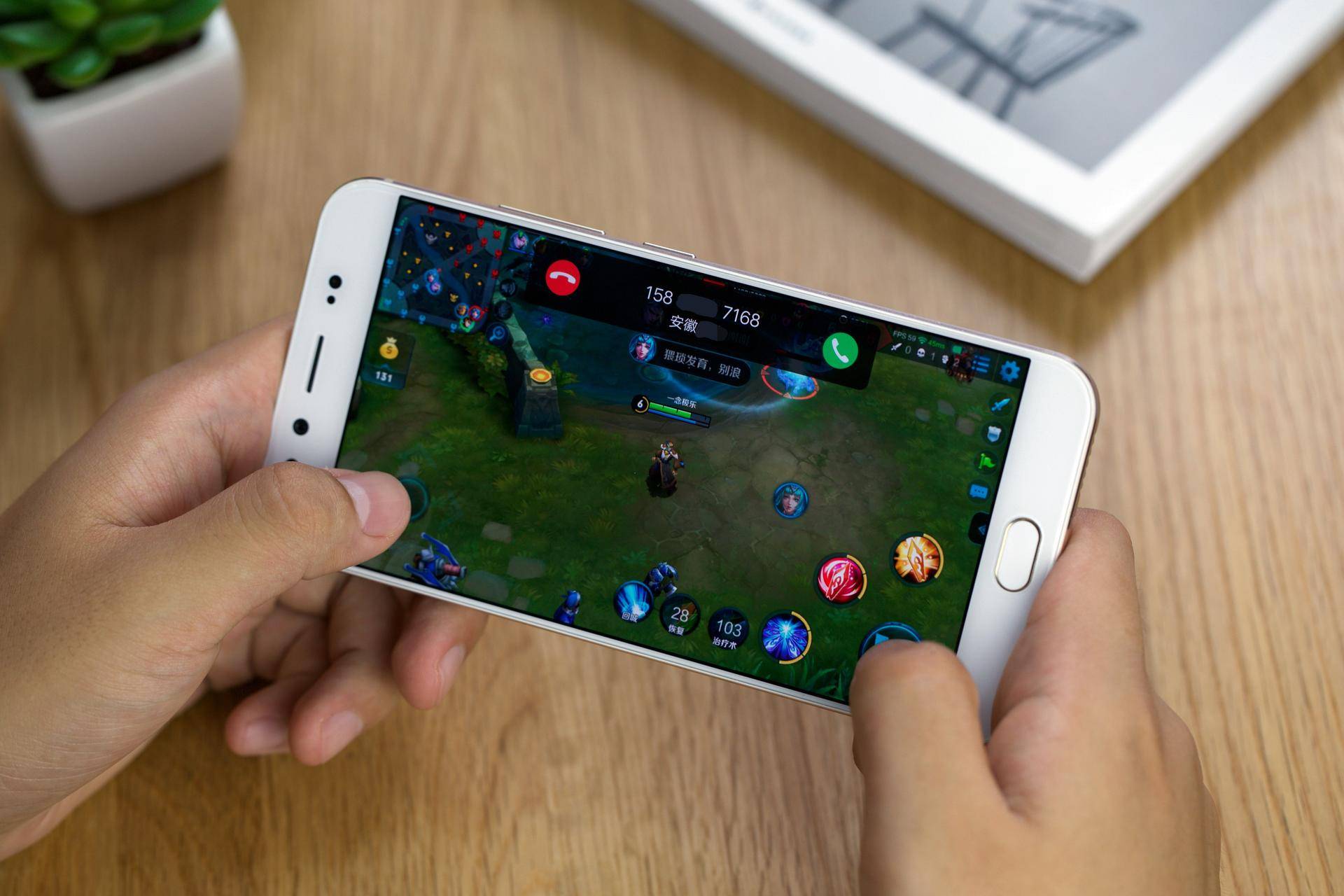 游戏手机的性价比高吗-这些性价比高的游戏手机,你绝对不可错过(图1) 游戏手机的性价比高吗_高性价比游戏手机推荐2021_性价最高的游戏手机