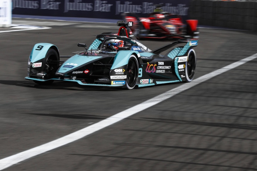 最新单机赛车手机游戏下载-极速赛车,最新手机游戏下载(图3) 最新单机赛车手机游戏下载_赛车游戏单机版大全_赛车游戏单机版(直接玩)