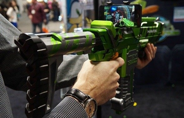 玩具枪战手机版小游戏_玩具枪战手机版小游戏_玩具枪战手机版小游戏