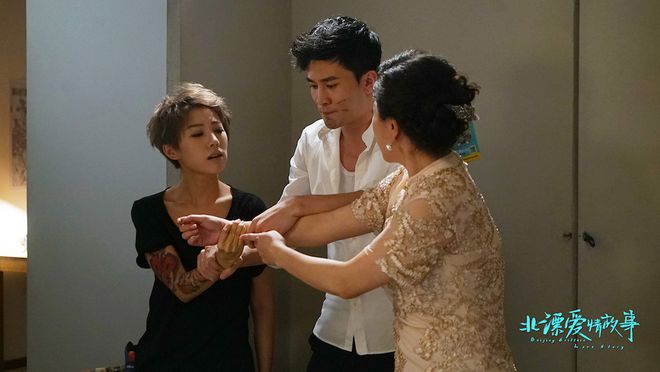 爱情电视剧免费观看全集在线观看_电视剧免费观看电视剧爱情_电视剧免费观看电视剧大全爱情