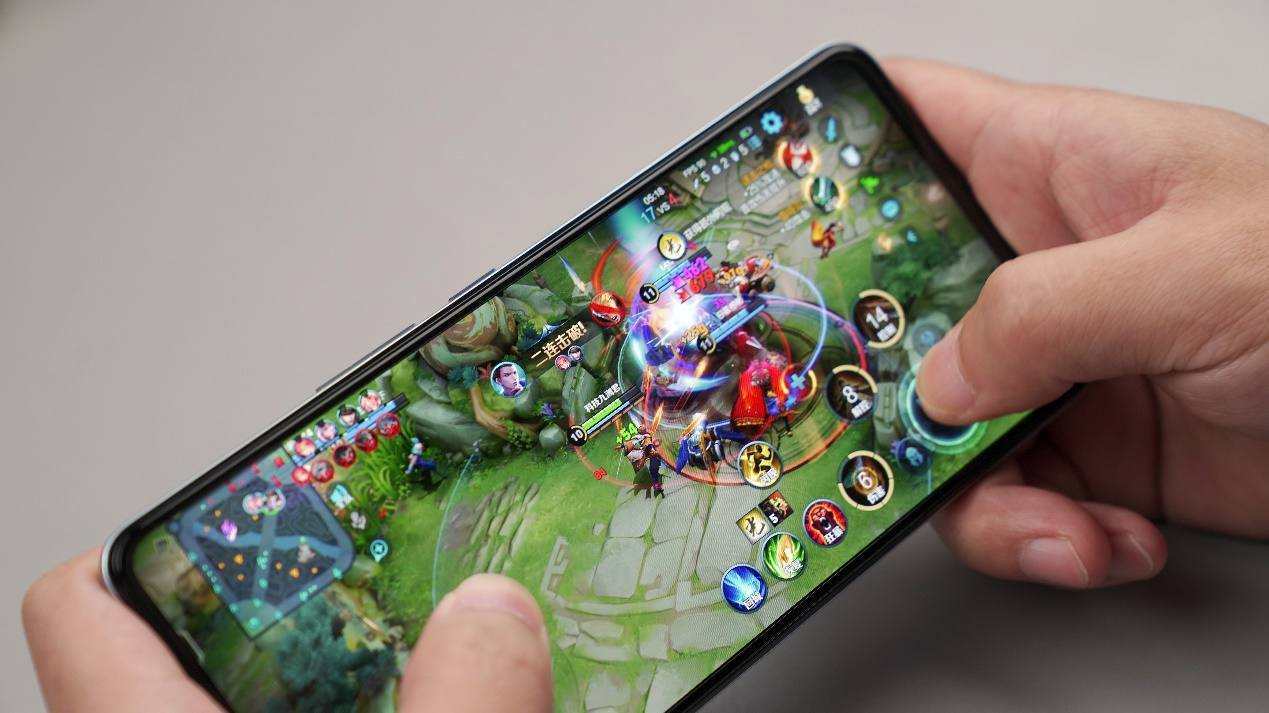 玩手机游戏有益的辩论赛-玩手机游戏也有好处(图4) 玩手机游戏有益的辩论赛_辩论赛玩手机的坏处_辩论可以玩手机