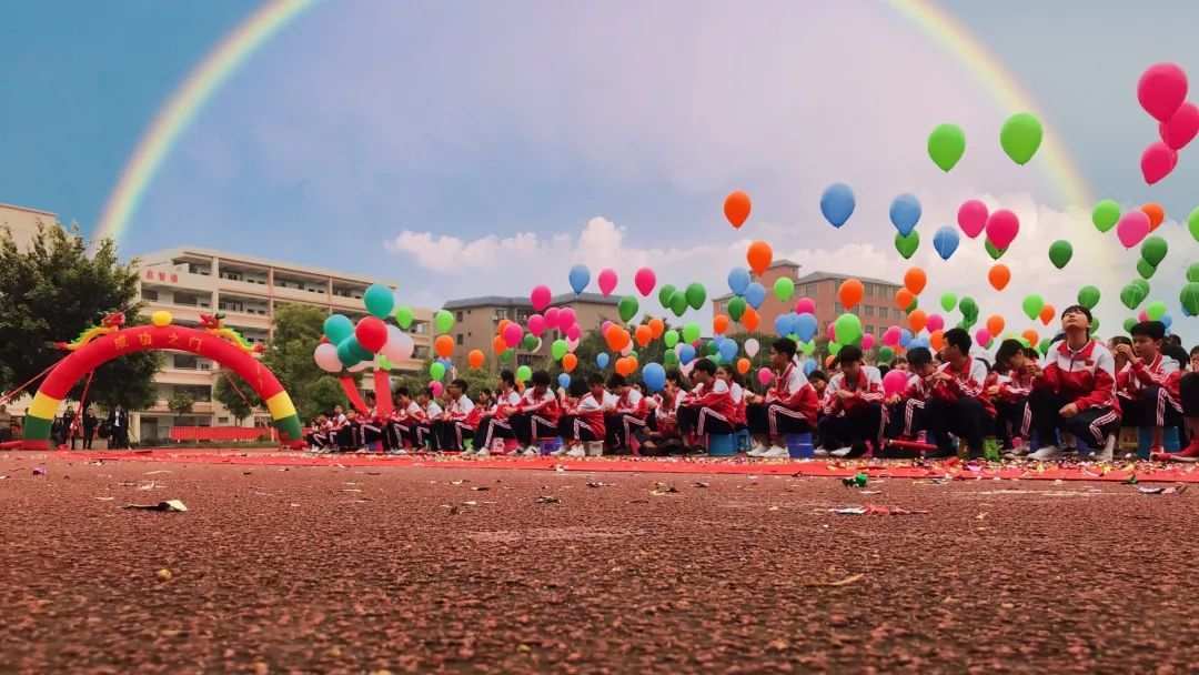 时光色彩作文_时光色彩_虹色时光