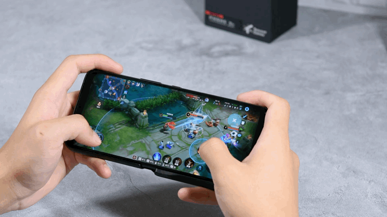 玩手机游戏最快的手机-小巧机身大能量:手机游戏让你生活更有趣(图4) 手机玩游戏掉帧怎么办_玩手机游戏最快的手机_手机玩游戏老是闪退怎么办