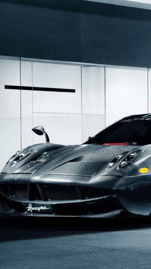 游戏地平线跑车壁纸手机-速度与激情:赛道之上的碰撞(图1) 游戏地平线跑车壁纸手机_跑车壁纸超清手机横屏_跑车壁纸全面屏