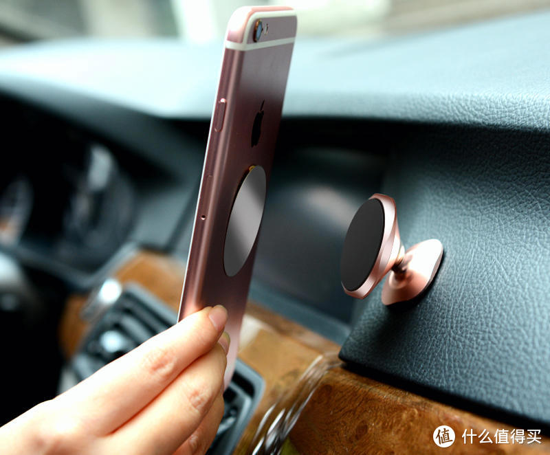 写实游戏手机支架-手指疲惫?手机游戏解决方案大揭秘(图2) 写实游戏手机支架_懒人手机支架床头手机支架_3d写实游戏