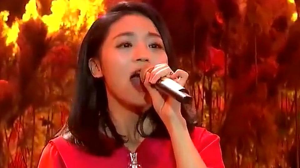 15岁音乐天才:柚希的天籁之音征服音乐界(图2) 柚希_柚希_柚希