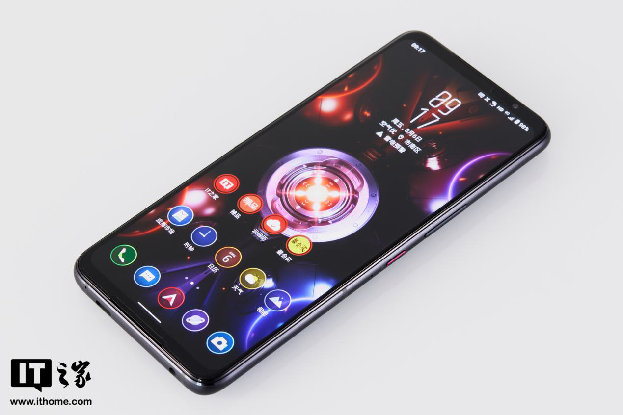 萌玩游戏_一款看起来萌萌的游戏手机_萌萌玩游戏