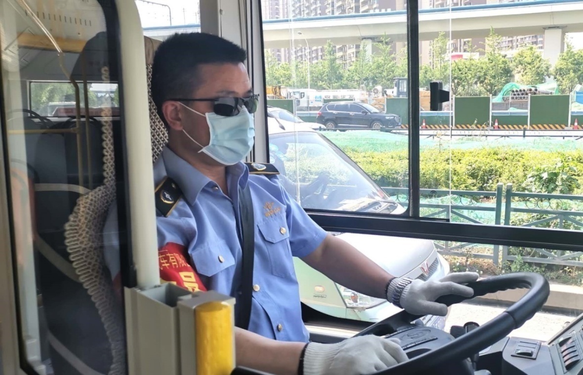 公交车手机游戏_手机最高画质公交游戏_手机版公交车模拟游戏