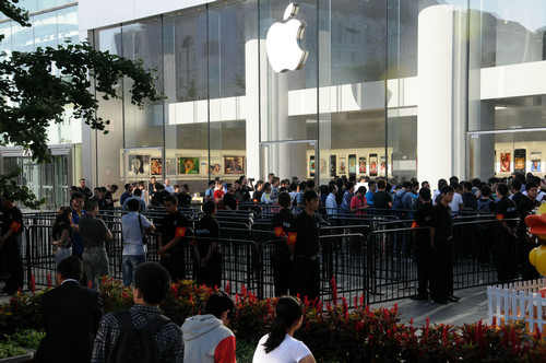 苹果13实体店多少钱_苹果实体店里_苹果店可以现金付款吗