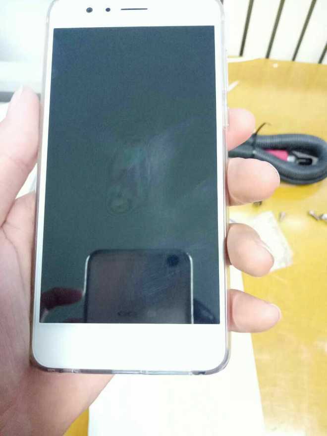 贴膜手游什么意思_新买的手机不贴膜打游戏_手机贴膜游戏专用