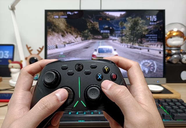 手柄vr_vr手柄打游戏_玩vr手机游戏要手柄吗
