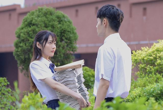 青涩少年的遗憾:我与他之间届不到的爱恋(图4) 届不到的爱恋_爱恋到底在讲什么_爱恋到底讲的什么