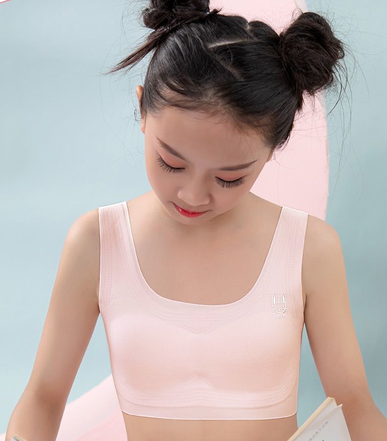 胸罩如何解开_胸罩怎么解开百科_解开美女胸罩