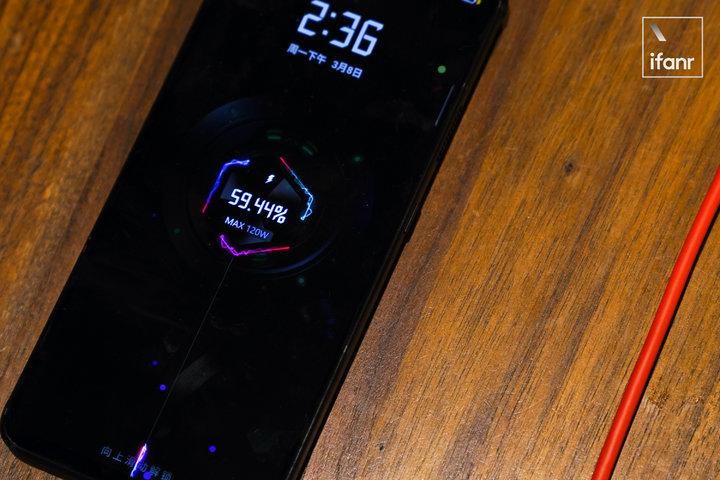 硬核的游戏手机-硬核游戏手机,值不值得买?三大亮点解析(图1) 硬核手机游戏有哪些_硬核的游戏手机_硬核手机游戏低内存