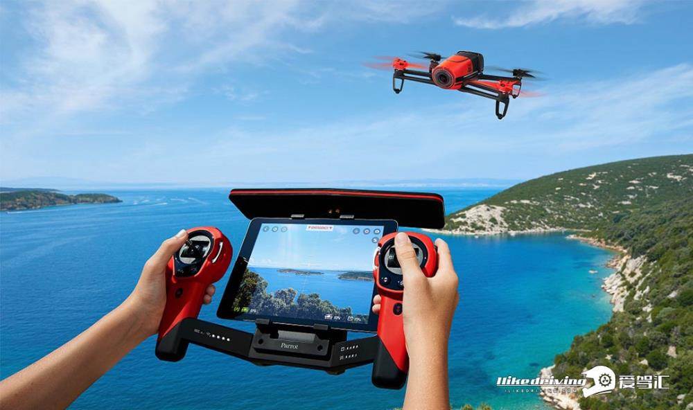 无人机游戏手机版本下载-无人机游戏大比拼:超逼真飞行VS极速空中赛车,哪个更刺激?(图3) 无人游戏_无人机中文版下载_无人机游戏手机版本下载