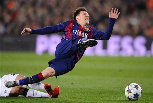 足球新星手机游戏-足球新星:从草根到巨星,我是如何一步步成为国家队主力前锋的(图1) 新星足球中文破解版_足球新星2020游戏_足球新星手机游戏