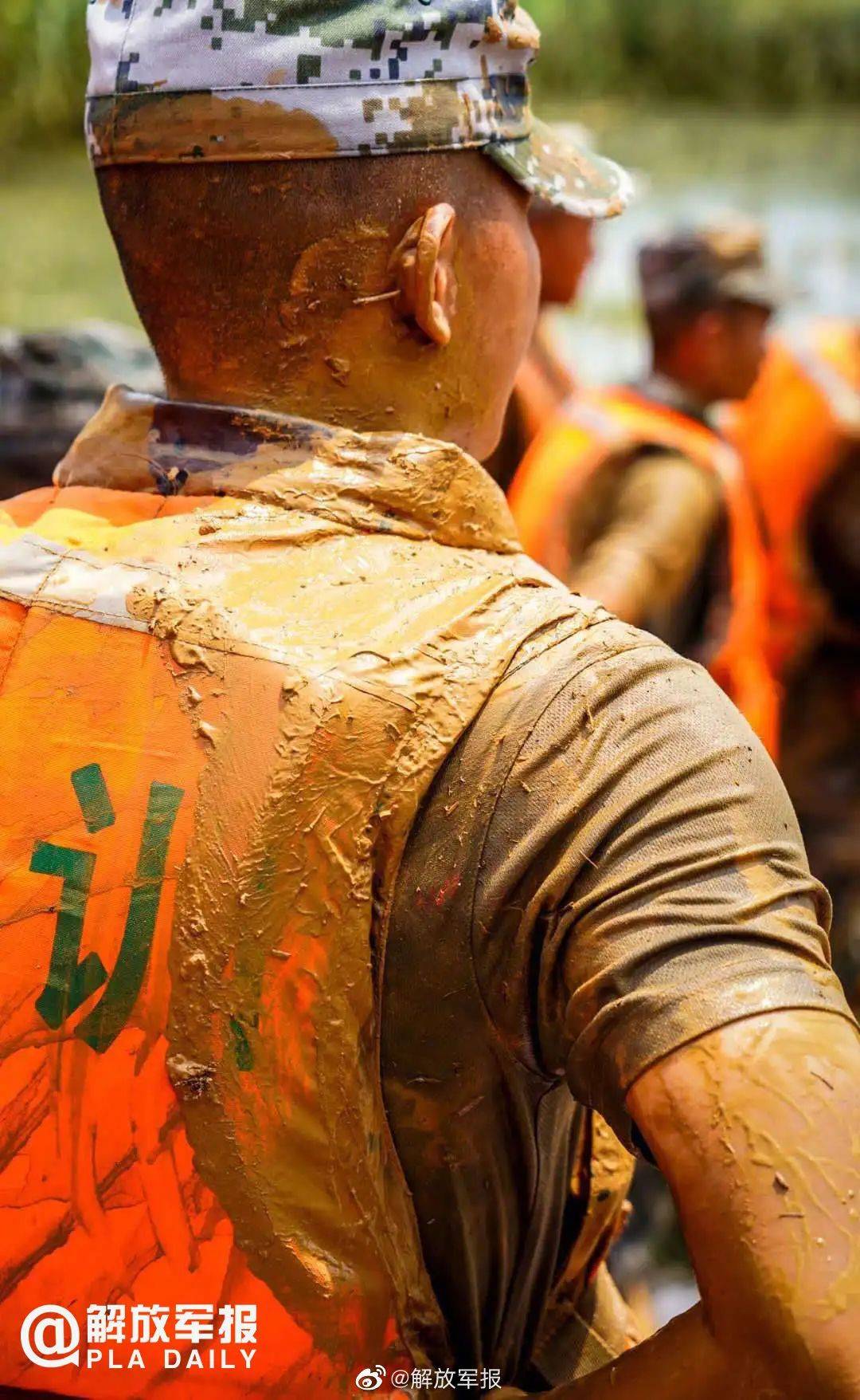 成吉思汗的十个勇士-成吉思汗十勇士:背后的传奇故事(图4) 十勇士成吉思汗_成吉思汗的十个勇士_勇敢成吉思汗不怕困难