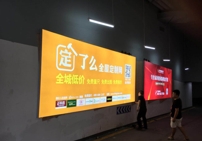 word表格里调整行间距_文档表格间距_文档表格行间距