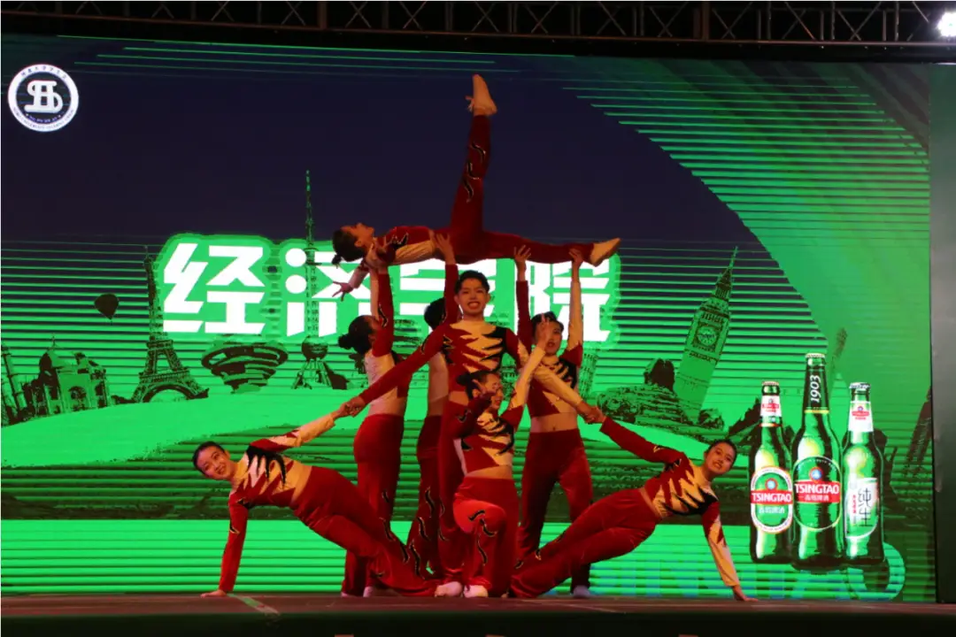 游戏跳舞手机怎么玩_跳舞游戏哪些手机游戏_手机跳舞的游戏