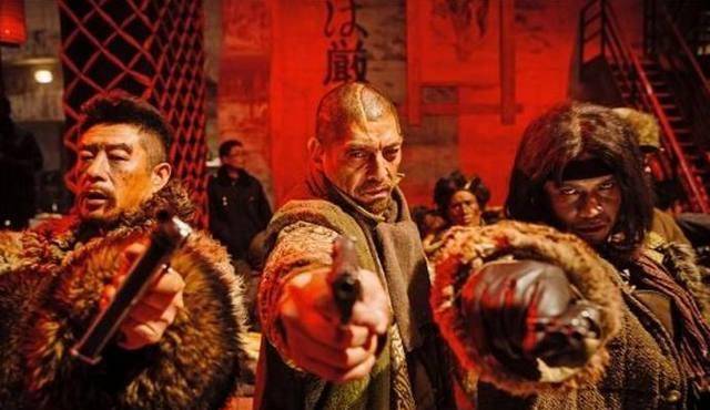 七侠荡寇志-江湖七侠:迷雾森林激战山贼,救援百姓惊心动魄(图1) 七侠荡寇志1960电影_七侠荡寇志_七侠荡寇志主题曲交响乐