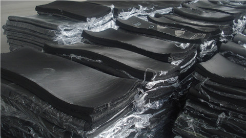 硫化橡胶是谁发明的_橡胶硫化是谁发明的_橡胶发明硫化是什么时期