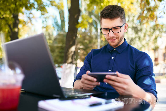 香港玩游戏_香港上班手机游戏_香港手游什么游戏多人玩