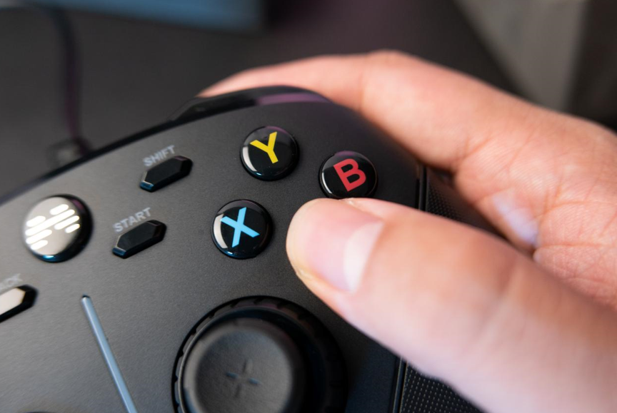 手柄的手机游戏_手柄游戏app_现代手机游戏手柄