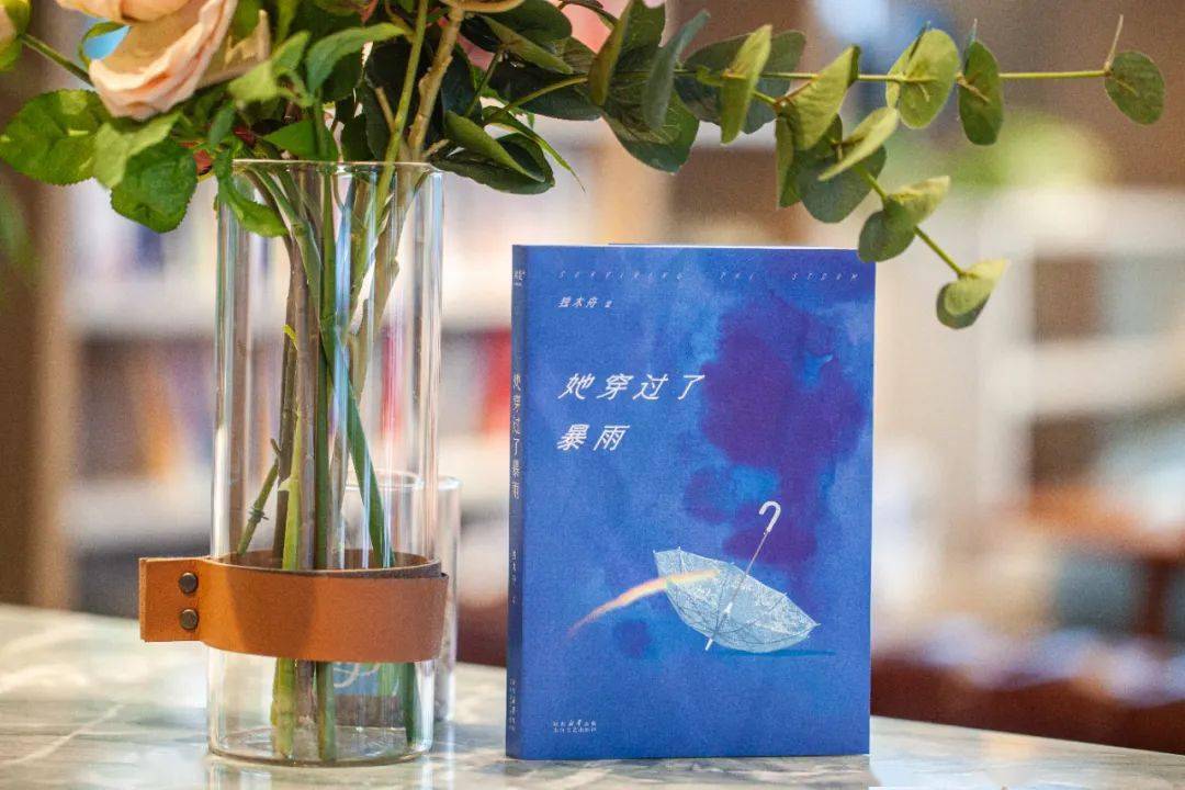 李碧华之奇幻夜_李碧华奇幻夜中的枕头_李碧华奇幻夜迷藏
