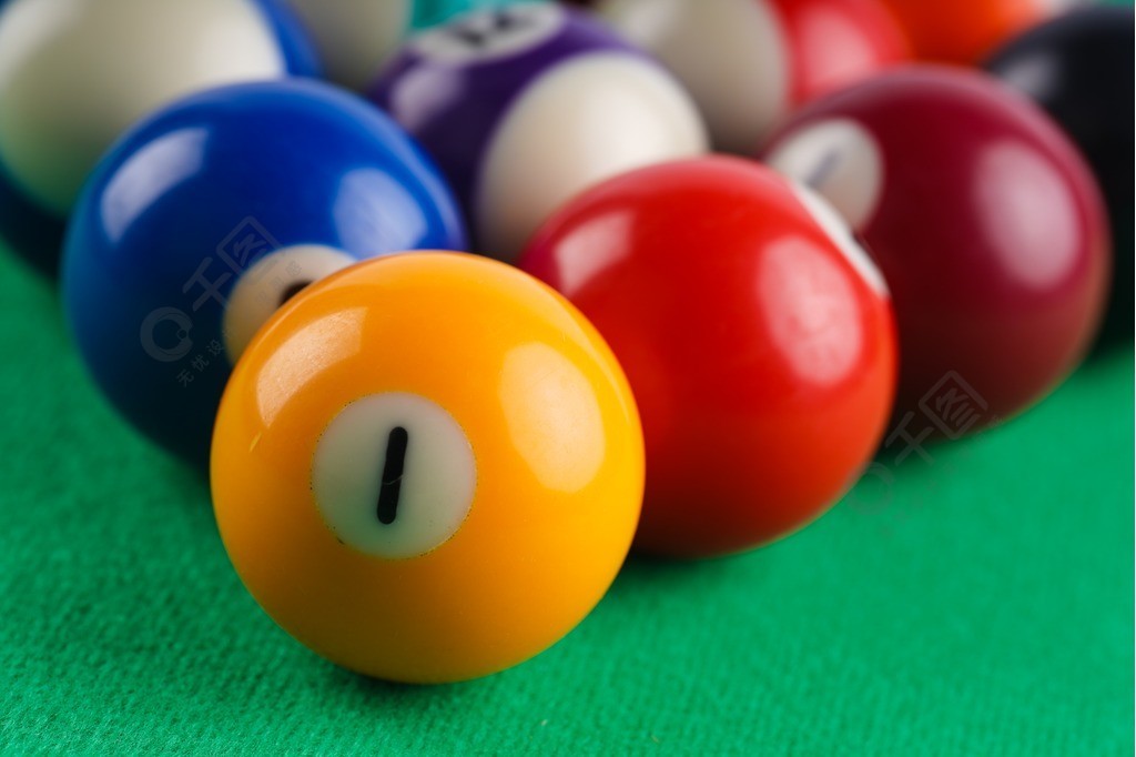 手机桌球小游戏-这款手机桌球游戏,让我体验真实桌球比赛(图1) 桌球手机游戏小游戏大全_桌球游戏手机版_手机桌球小游戏