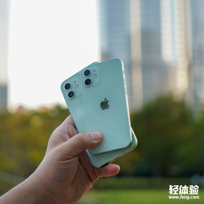 主播打游戏戴手机壳吗图片-主播打游戏必备!为什么戴手机壳这么重要?(图3) 手机沙盒类打僵尸游戏_手机八路军打鬼子游戏_主播打游戏戴手机壳吗图片