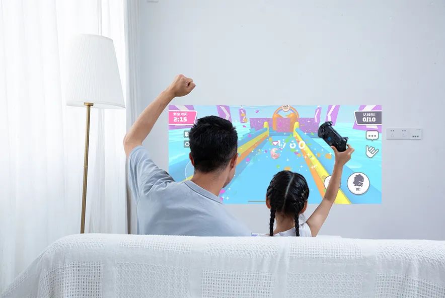 外面拍照手机游戏:年轻人的新宠还是视力杀手?(图2) 外面拍照手机游戏_手机拍照游戏好的_拍照好又能玩游戏手机