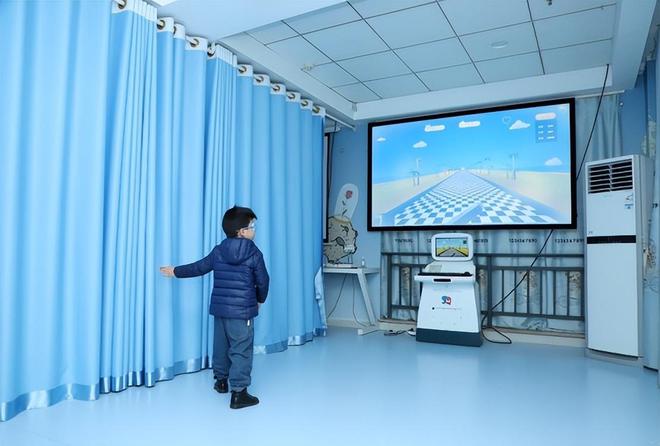 外面拍照手机游戏:年轻人的新宠还是视力杀手?(图3) 外面拍照手机游戏_拍照好又能玩游戏手机_手机拍照游戏好的