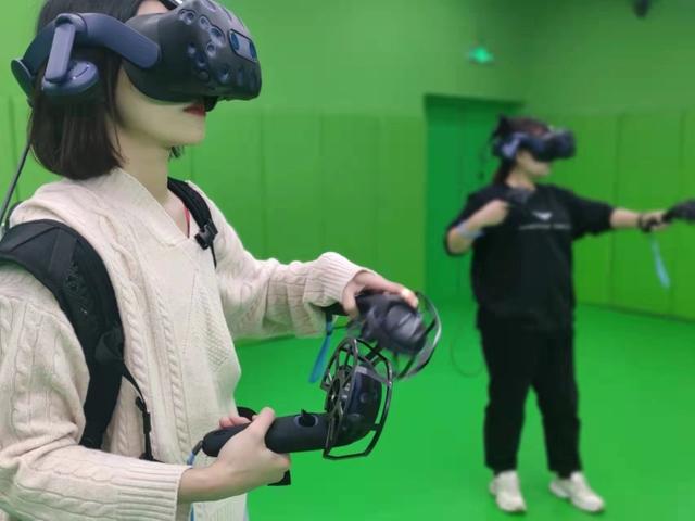 好玩的科幻手机游戏_自由度高的科幻游戏_手机自由度超高的科幻游戏