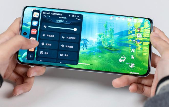 玩游戏手机买什么样的好-揭秘手机游戏玩家必备神器!性能+屏幕双保驾(图3) 玩手机游戏买什么手机比较好_玩游戏手机买什么样的好_想买个手机玩游戏