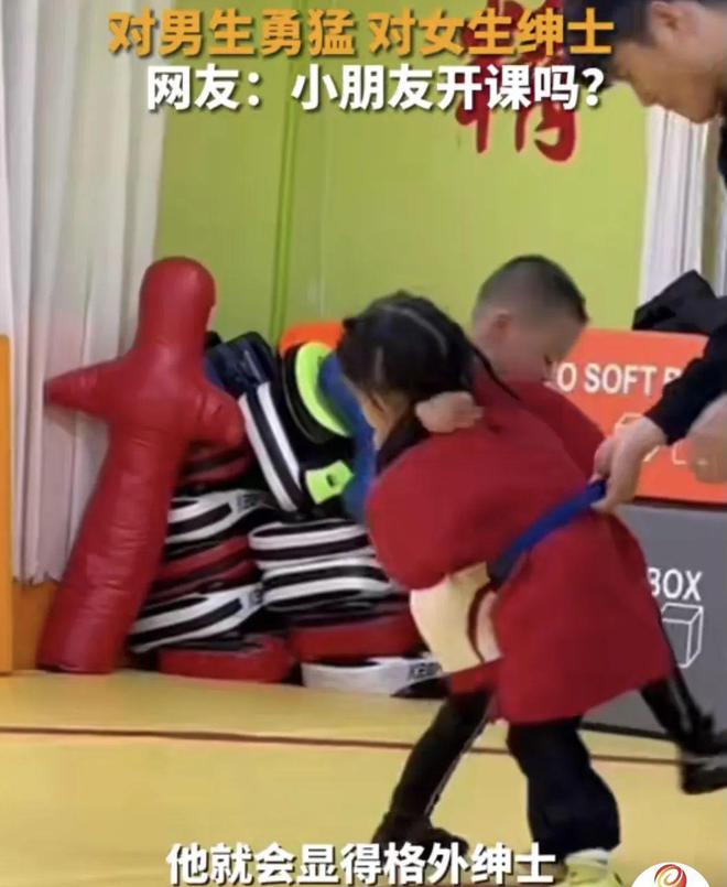 摔跤游戏手机下载教程视频_摔跤视频下载什么软件_摔跤视频是真的吗