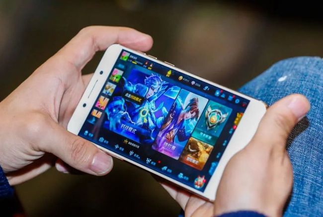 功能手机游戏推荐_游戏手机2 功能_功能手机游戏排行榜