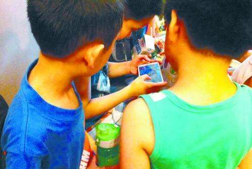 学生带手机能玩游戏吗知乎_知乎玩游戏的手机_知乎手机小游戏