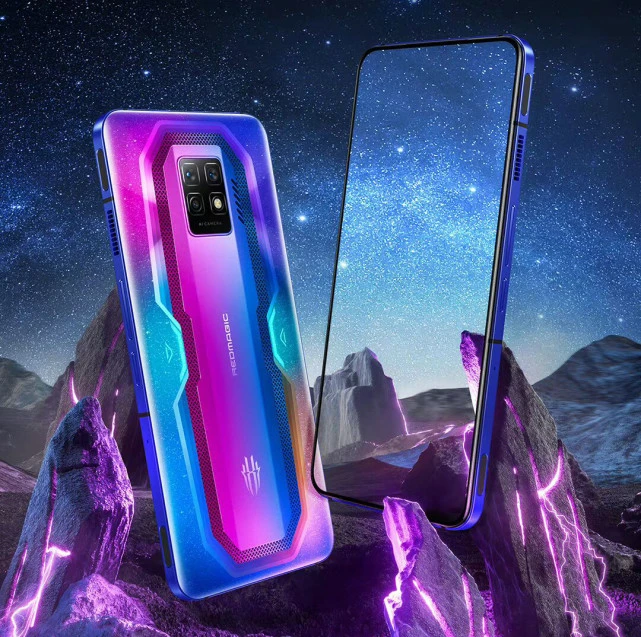 挑战用百元手机玩游戏的人_玩手机的游戏_专门玩游戏手机