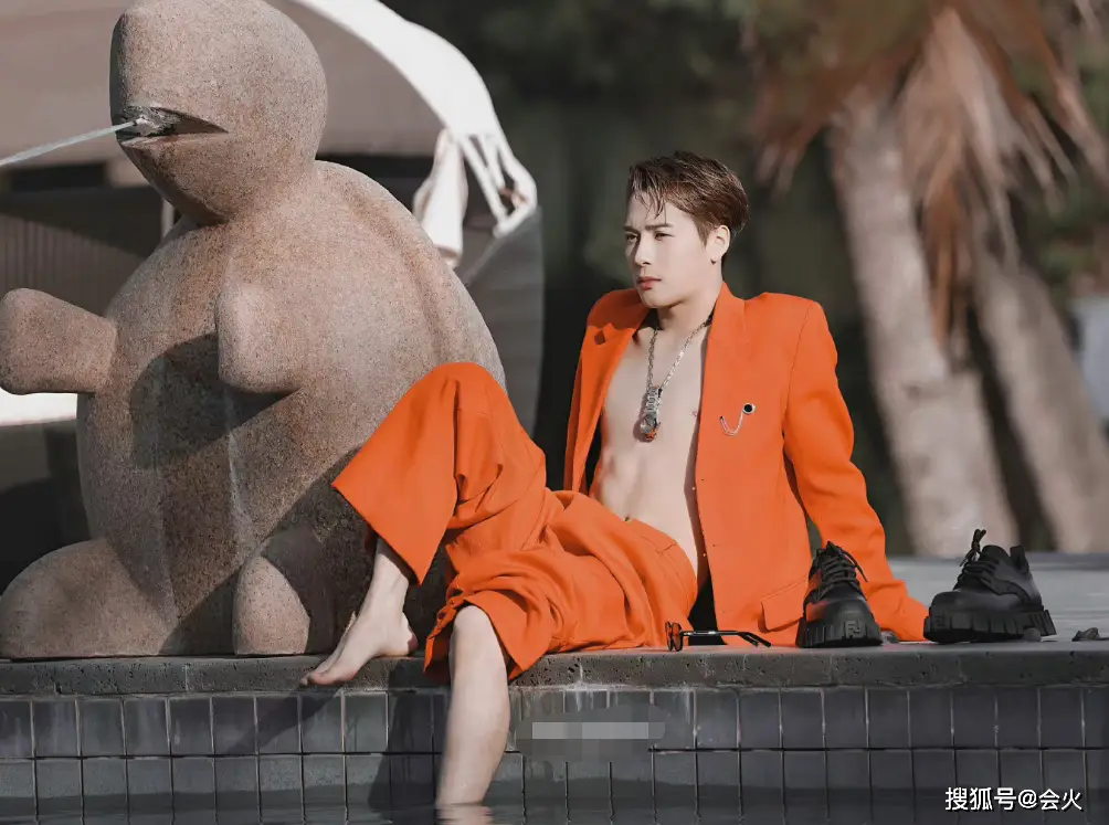 解说砸手机游戏视频_解说玩手机_游戏解说砸手机