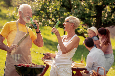铃原:历史沉淀与亲切美食,体验大家庭般的幸福氛围(图3) 铃原_铃原东治_铃原爱蜜莉下马