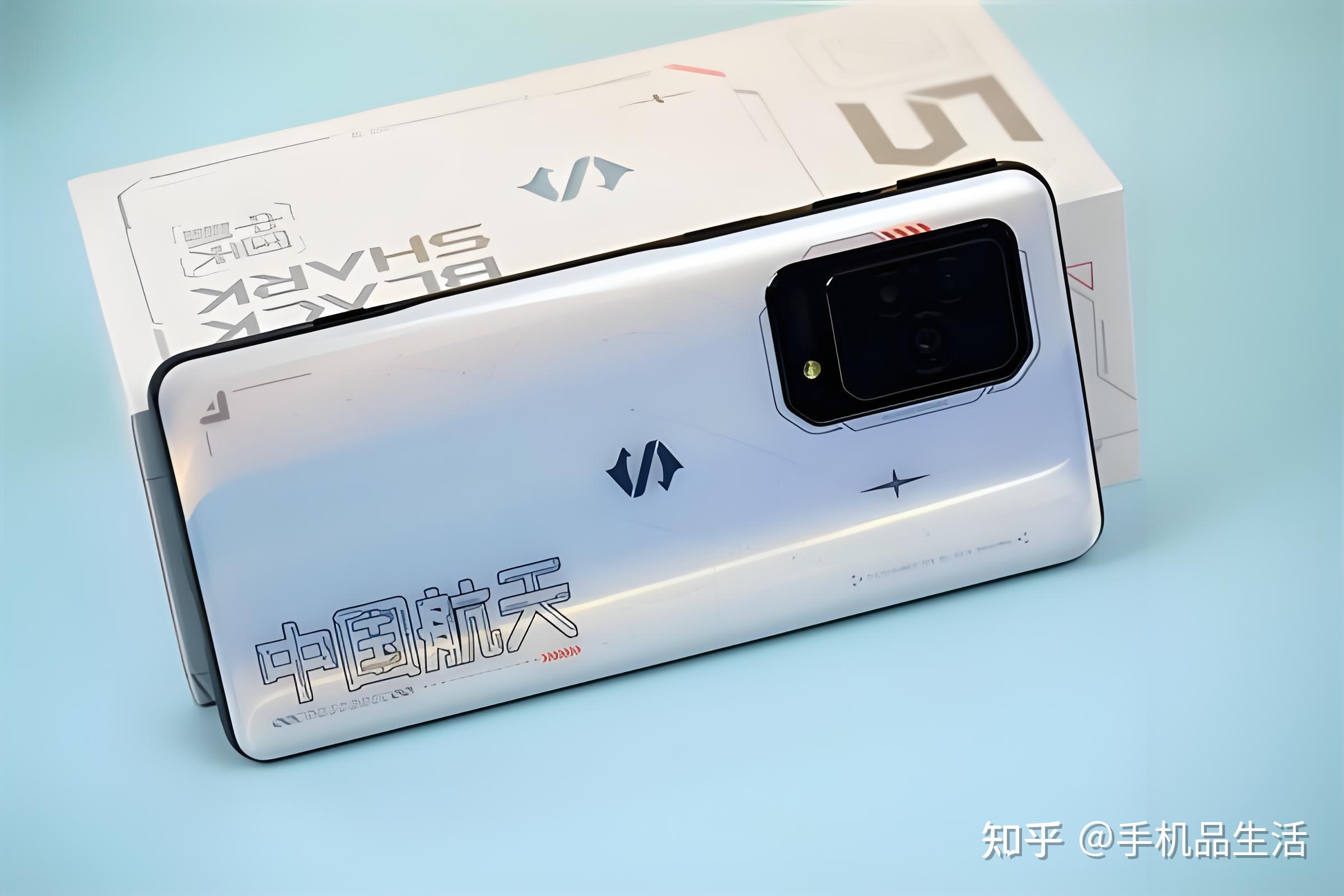 黑鲨打游戏最好的一款手机_黑鲨游戏手机值得入手吗_最好的5g黑鲨游戏手机