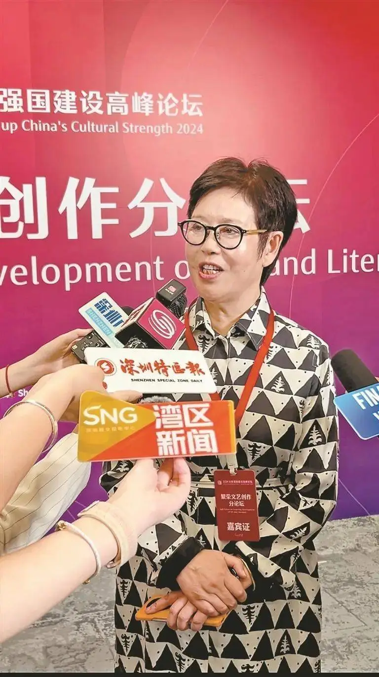 黑道家族第一季爱奇艺_伊利亚斯菲尔冯爱因斯贝伦_爱因兹贝伦家族
