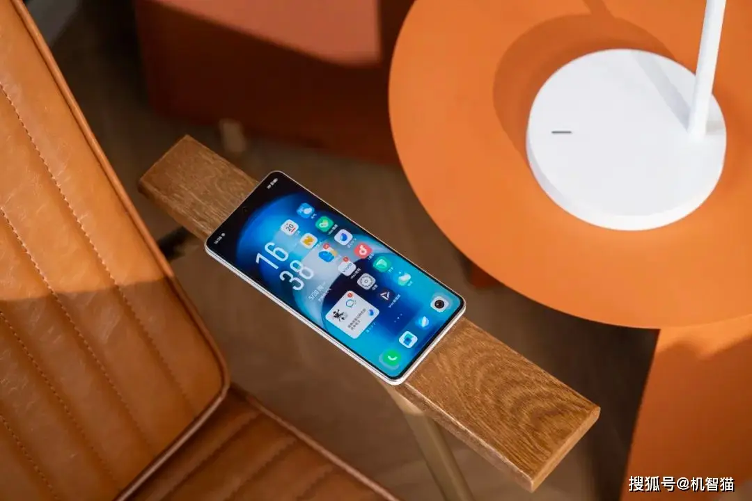 我要看游戏手机-游戏手机:我的最佳伙伴,带你体验极致游戏世界(图1) 手机看游戏要多少流量_我要看游戏手机_手机玩游戏需要什么设备